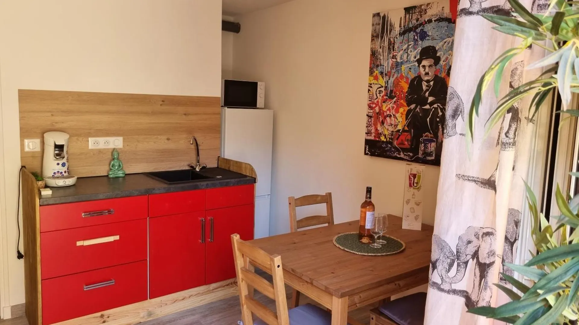 Apartment Casa Sereno - Appartement Avec Piscine Chauffee Et Couverte Saint-Laurent-du-Pape